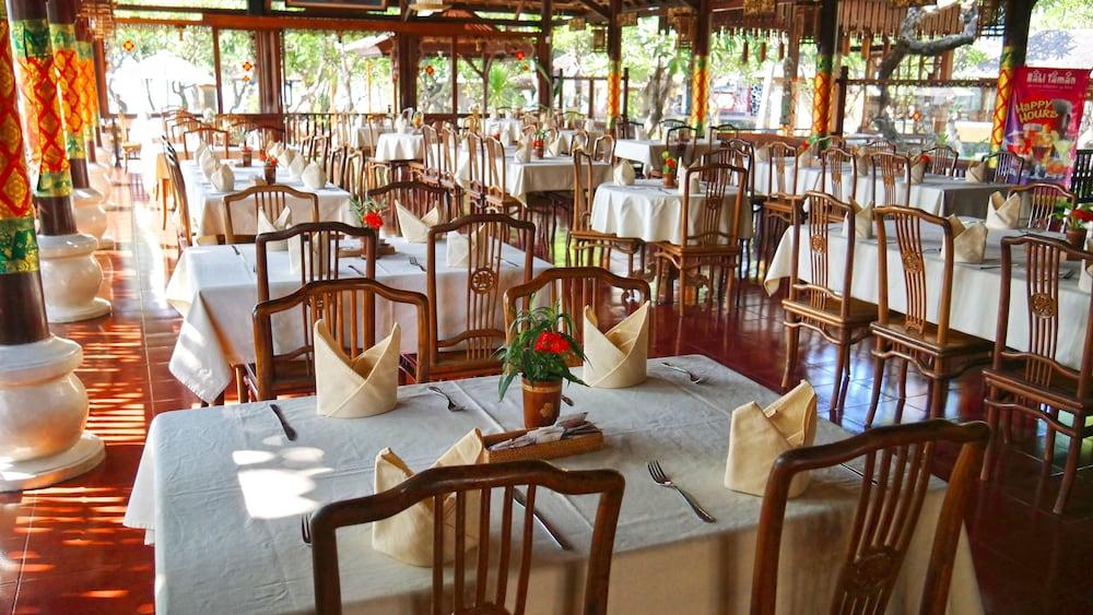 Bali Taman Beach Resort & Spa Lovina Pabean Buleleng Eksteriør bilde