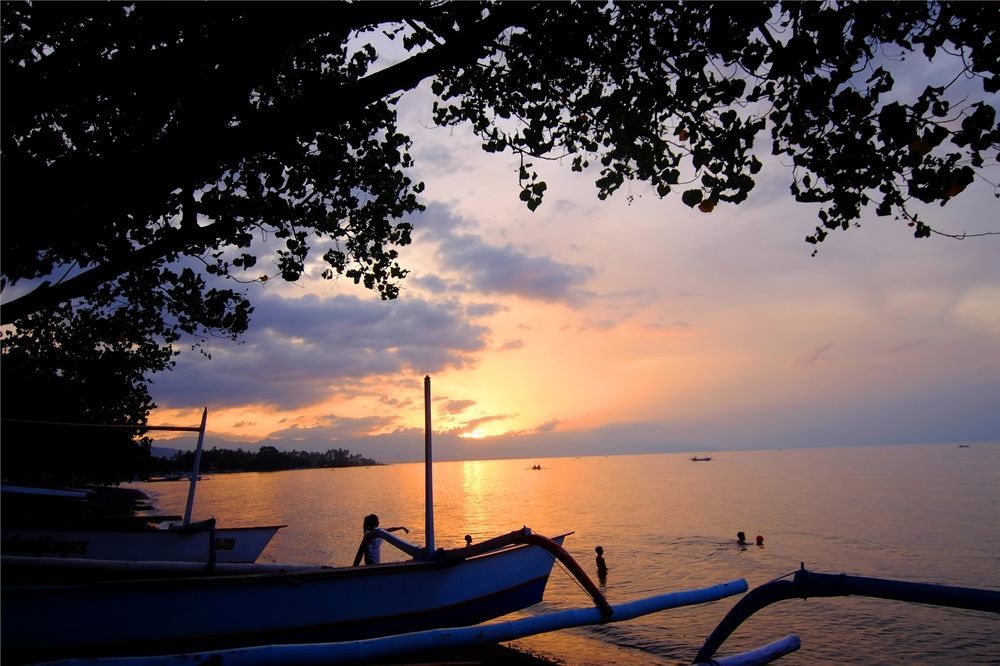 Bali Taman Beach Resort & Spa Lovina Pabean Buleleng Eksteriør bilde