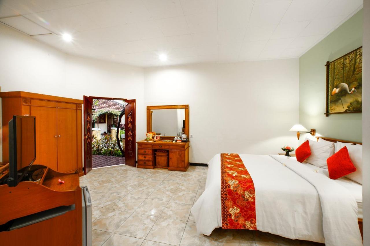 Bali Taman Beach Resort & Spa Lovina Pabean Buleleng Eksteriør bilde